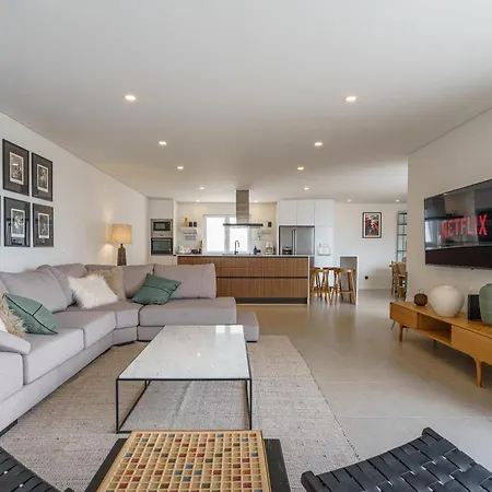 Casa Evangeline, Luxury With Ocean View 别墅 劳林哈