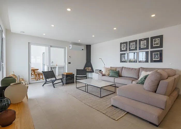Casa Evangeline, Luxury With Ocean View 劳林哈