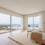 Casa Evangeline, Luxury With Ocean View Villa Lourinhã
