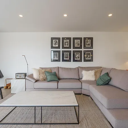 Casa Evangeline, Luxury With Ocean View * Lourinhã